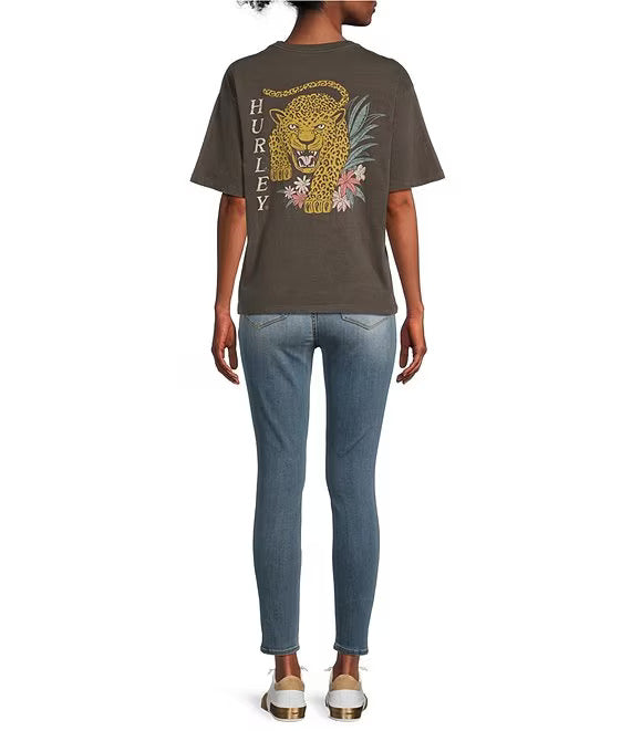 Load image into Gallery viewer, Hurley Women&#39;s Leopardo Slim Boyfriend T-Shirt Black HDU018K4
