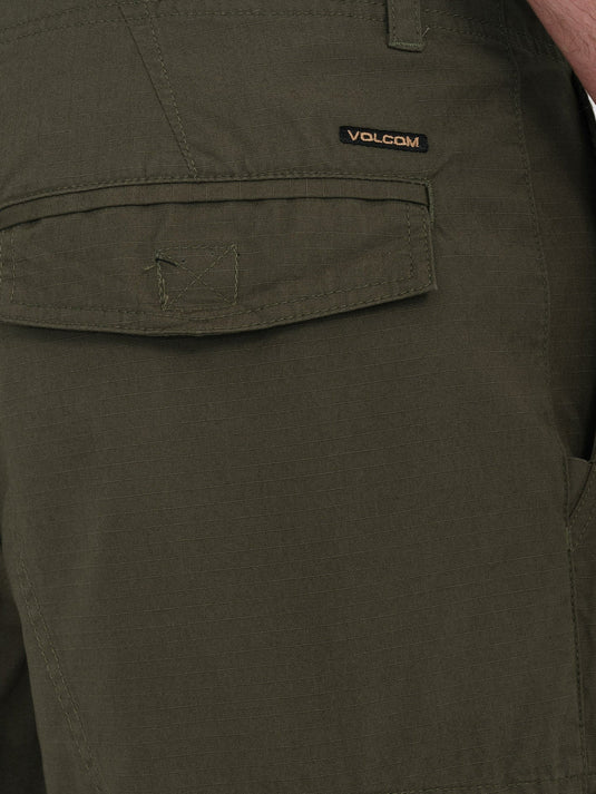 Volcom Men's Grande Barracks 22" Cargo Shorts Wintermoss A0912401_WMS