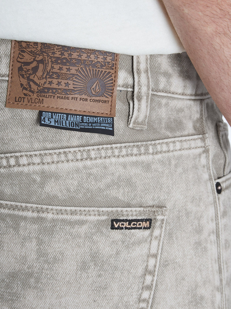 Load image into Gallery viewer, Volcom Modown Tapered Jeans Acid A1932102_ACD
