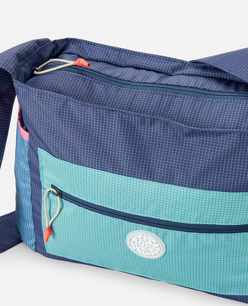 Load image into Gallery viewer, Rip Curl Women's Rip Shoulder Bag Multico 03FWUT_3282
