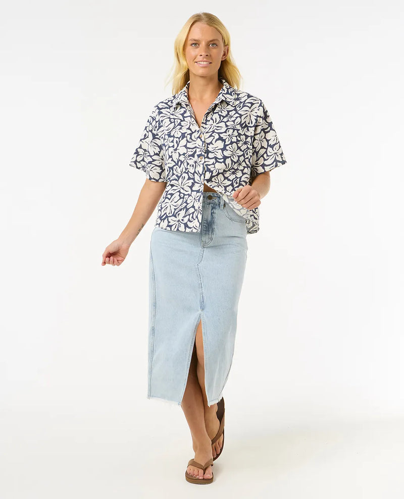 Load image into Gallery viewer, Rip Curl Women&#39;s Las Dalias Short Sleeve Shirt Navy 058WSH-0049
