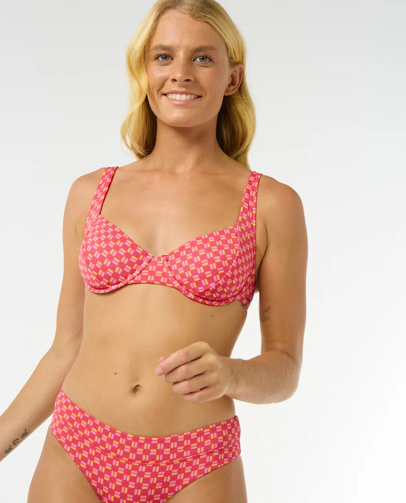 Load image into Gallery viewer, Rip Curl Women&#39;s Shell Cove D Balconette Bikini Top Red 0NDWSW-0040
