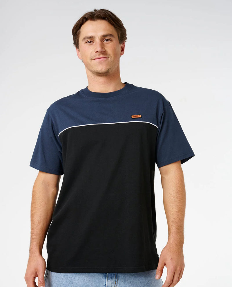 Load image into Gallery viewer, Rip Curl Men's Halfa Panel Beater T-shirt Black/Navy 0ZJMTE/3327
