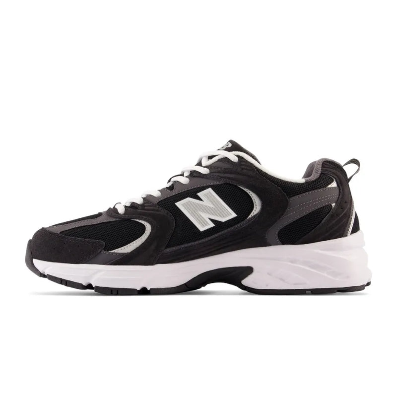 Load image into Gallery viewer, New Balance Unisex 530 Shoes Black MR530CC
