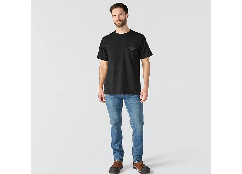 Load image into Gallery viewer, Carhartt Men's Irvine Relaxed Hardwork Eagle T-Shirt Black 107777-N04
