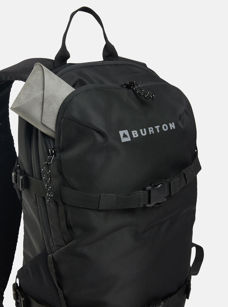 Load image into Gallery viewer, Burton Unisex Day Hiker 22L Backpack True Black 15286115001
