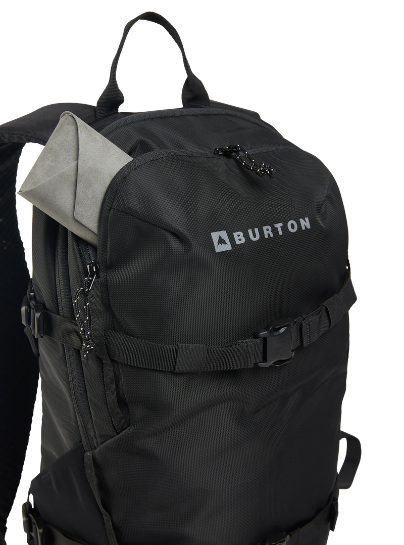 Load image into Gallery viewer, Burton Unisex Day Hiker 22L Backpack True Black 152861FA04
