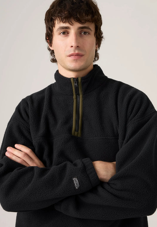 Levi's Men's Redwood Half Zip Fleece Black 00844M0000