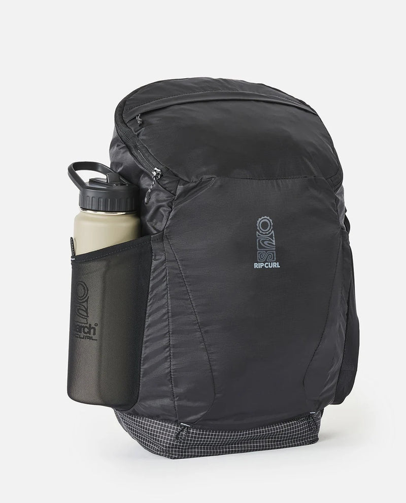 Load image into Gallery viewer, Rip Curl Unisex S-Series Packable 25L Backpack Black 1A3MBA-0090
