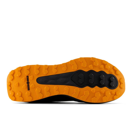 New Balance Men's Fresh Foam X Garoe V2 Shoes Black/Orange MTGAROL2