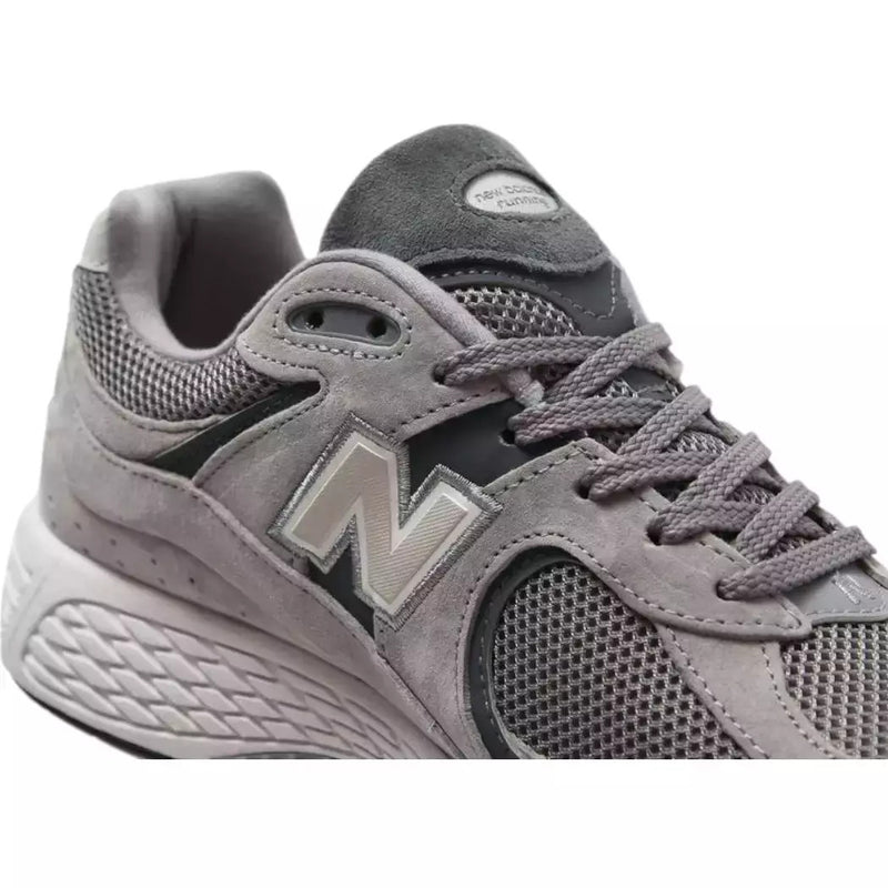 Load image into Gallery viewer, New Balance Men's Chunky Sneakers Shoes Grey M2002RBP
