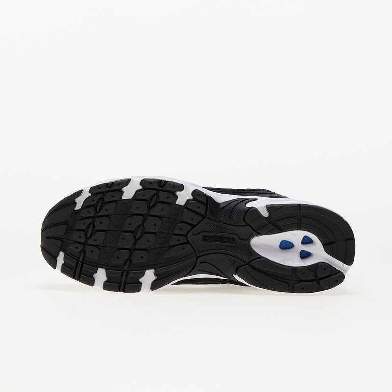 Load image into Gallery viewer, New Balance Unisex 530 Shoes Black MR530CC

