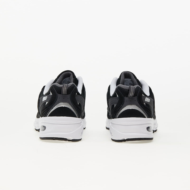 Load image into Gallery viewer, New Balance Unisex 530 Shoes Black MR530CC
