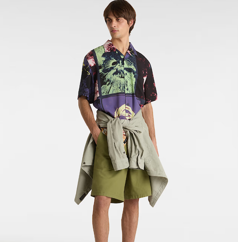 Load image into Gallery viewer, Vans Men's Fatigue Loose Shorts Loden Green VN000M3AZBF
