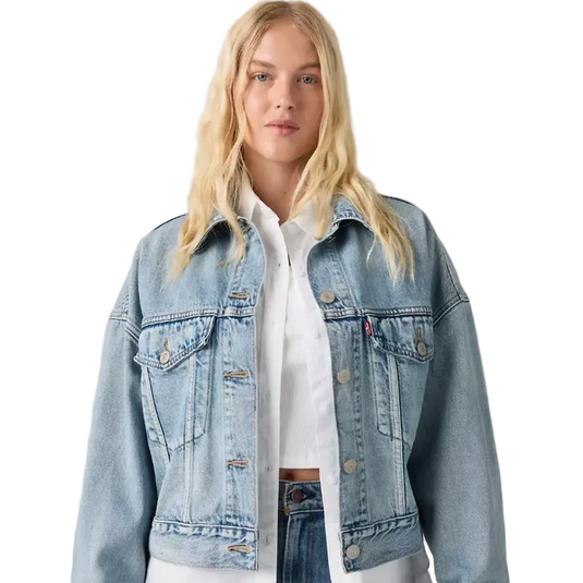 Levi's Women's Loose Cropped Trucker Jacket Light Wash 0089L0004