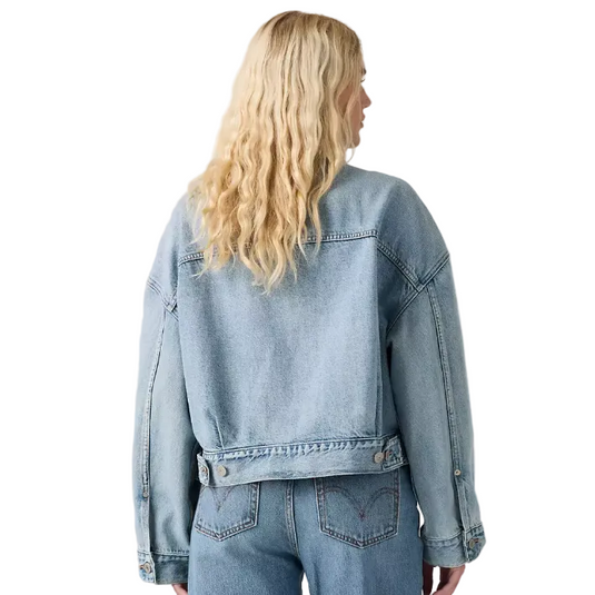 Levi's Women's Loose Cropped Trucker Jacket Light Wash 0089L0004