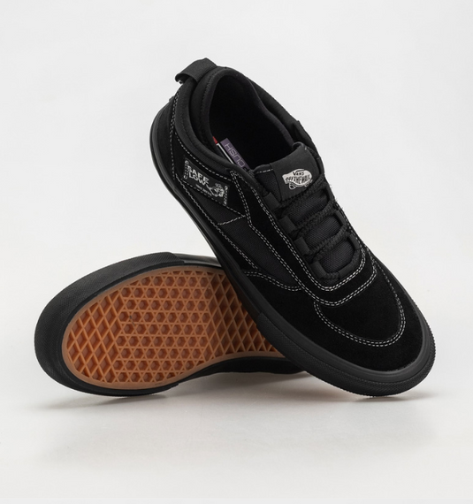 Vans Unisex Skate Safe Low Shoes Black/Black VN000EEHBKA