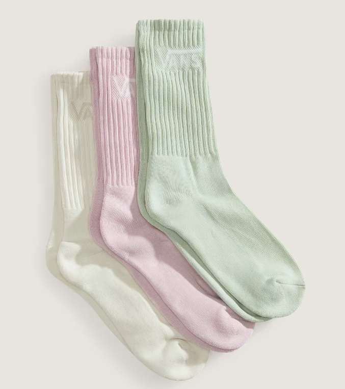 Load image into Gallery viewer, Vans Unisex Classic Crew Socks (3 pairs) White VN000QBVFS8
