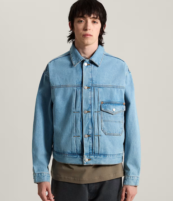Load image into Gallery viewer, Vans Men's  Denim Trucker Jacket Light Stonewash VN000UB4TTJ
