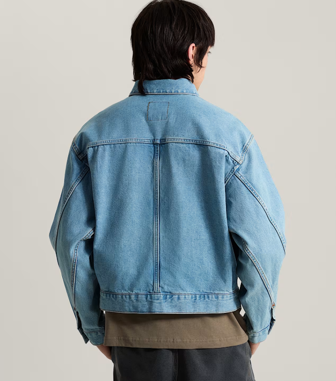 Load image into Gallery viewer, Vans Men's  Denim Trucker Jacket Light Stonewash VN000UB4TTJ
