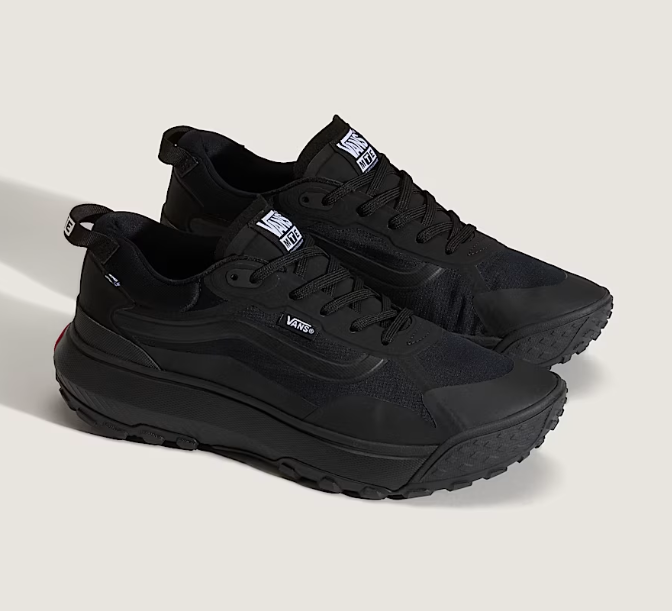 Load image into Gallery viewer, Vans Unisex Crosspath Shoes Black/Black VN000CVUBKA
