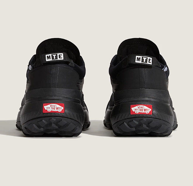 Load image into Gallery viewer, Vans Unisex Crosspath Shoes Black/Black VN000CVUBKA
