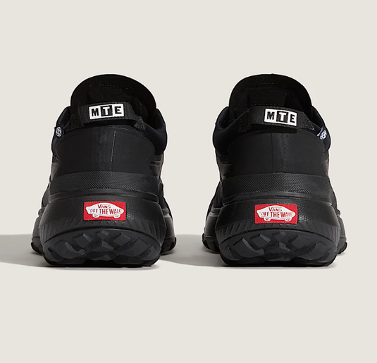 Vans Unisex Crosspath Shoes Black/Black VN000CVUBKA