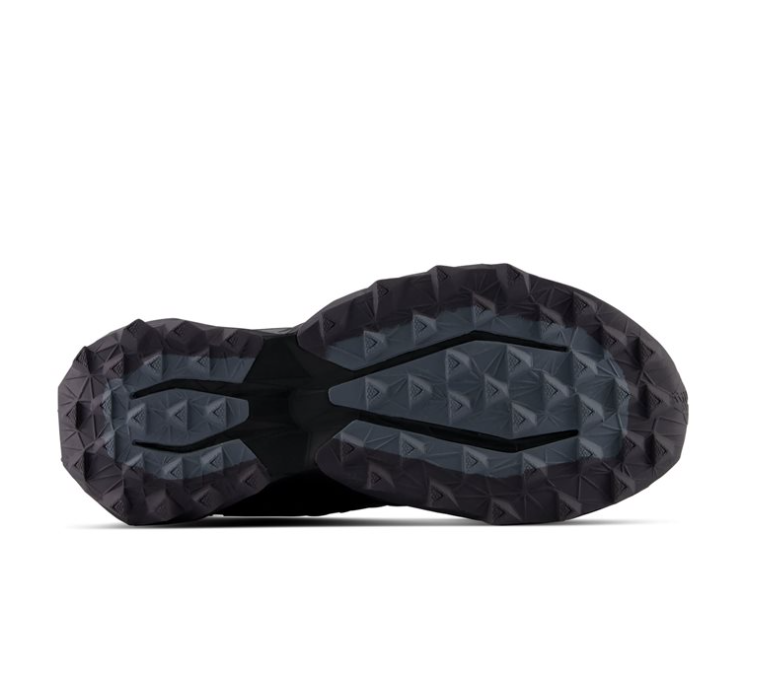 Load image into Gallery viewer, New Balance Women's Tektrel Shoes Black WTTRU140
