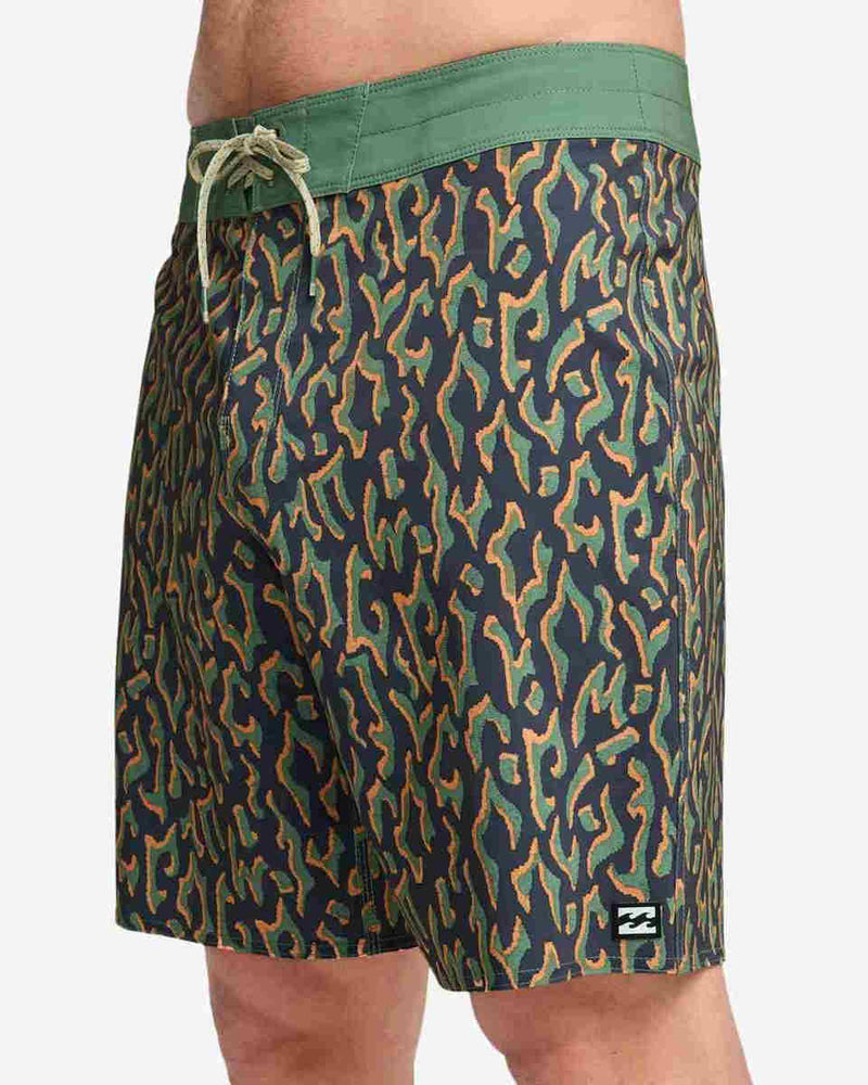 Load image into Gallery viewer, Billabong Men's Sundays Pro Boardshorts Green EBYBS00132-GLW5
