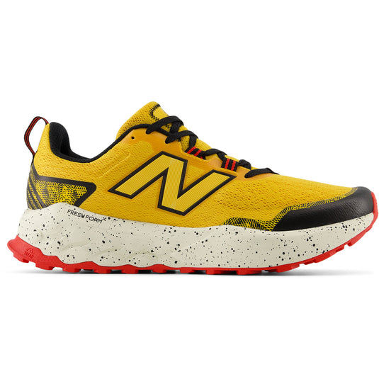 New Balance Men's Fresh Foam Garoe Shoes Yellow MTGAROI2