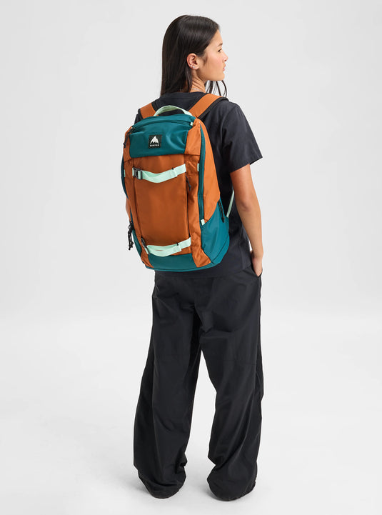 Burton's Unisex Kilo 2.0 27L Backpack Spiced Chai/Atlantic Teal 2134316E6M