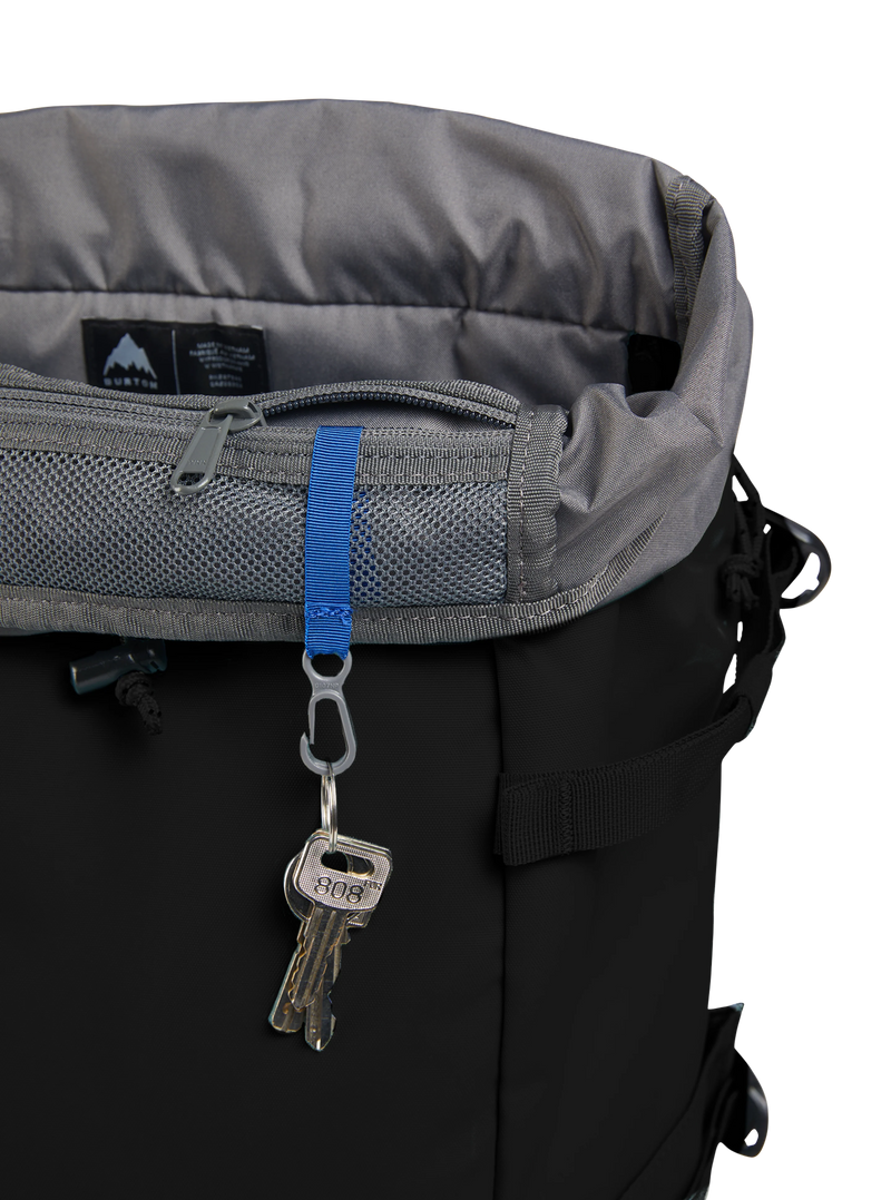 Load image into Gallery viewer, Burton's Unisex Tinder 2.0 30L Backpack True Black 2134516A04
