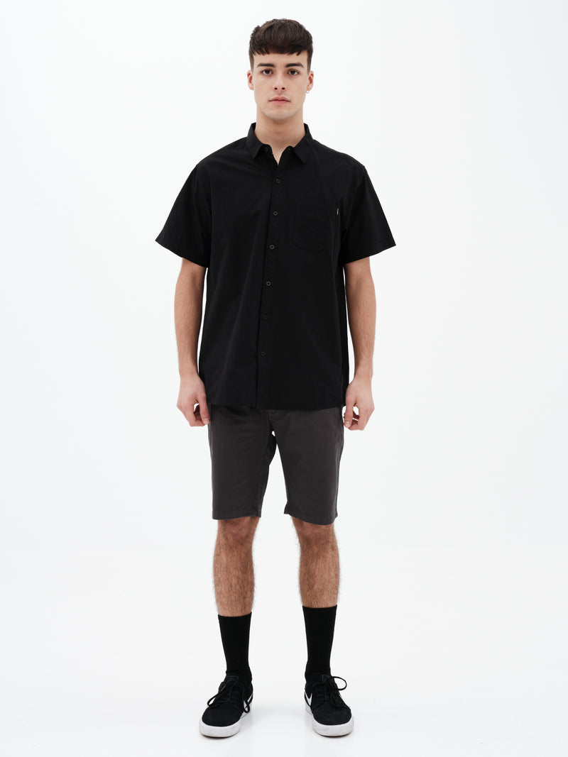 Load image into Gallery viewer, Emerson Men's Short Sleeve Shirt Black 261.EM61.12A-Black
