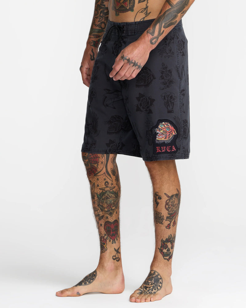 Load image into Gallery viewer, RVCA Men's Kaleb Boardshorts Black 23A252600-BLK
