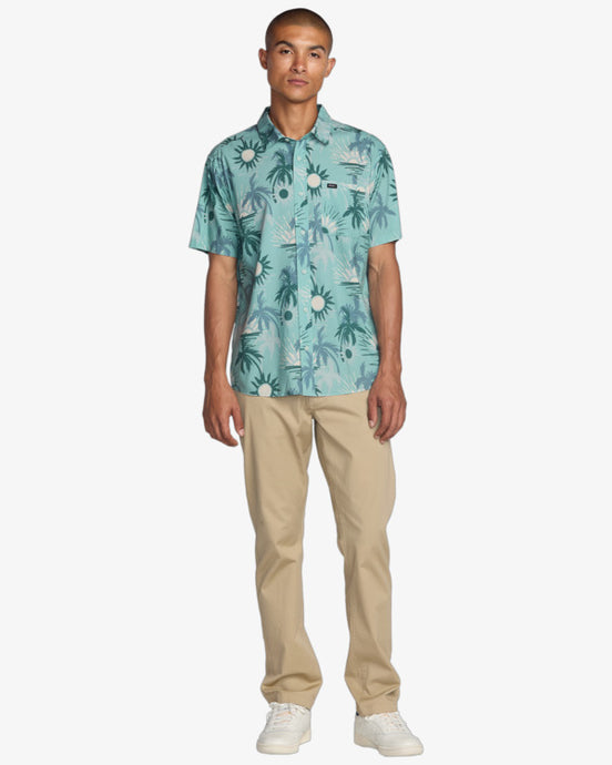 RVCA Men's Sunsets Short Sleeve Shirt Blue Haze 23A042511_BN4