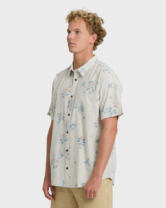 Billabong Men's Sundays Mini Short Sleeve Shirt Stone 24A041506-STN