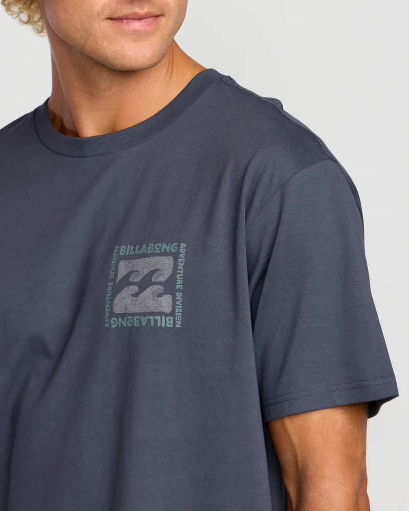 Load image into Gallery viewer, Billabong Men's Trail A/Div Short Sleeve T-Shirt Midnight Blue 24A503506-MDB
