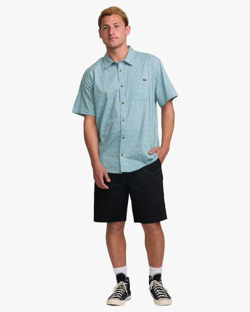 Load image into Gallery viewer, Billabong Men&#39;s Sundays Short Sleeve Shirt Washed Blue 24A041506-WBL
