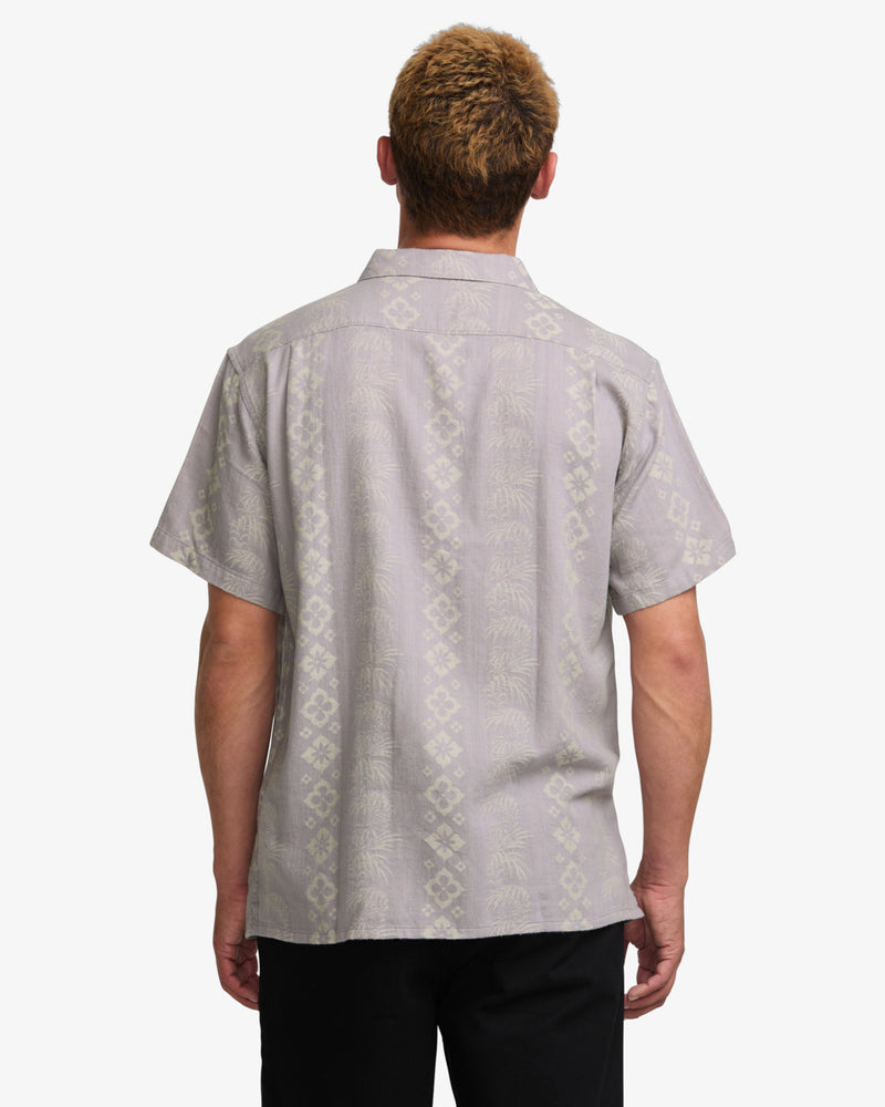 Load image into Gallery viewer, Billabong Men&#39;s Sundays Jacquard Short Sleeves Shirt Light Purple 24A041507-LPU
