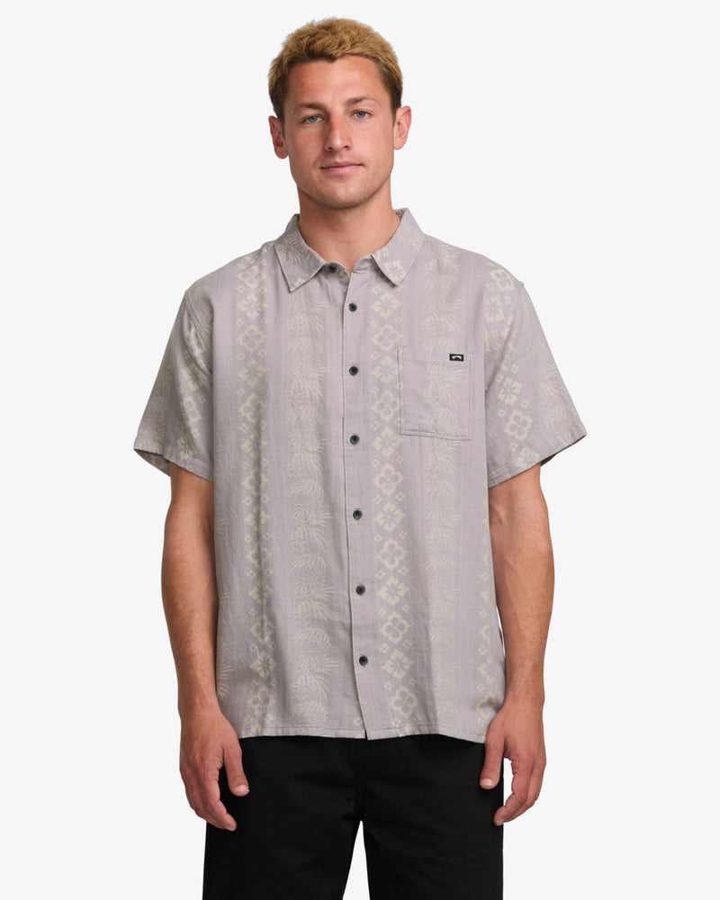 Load image into Gallery viewer, Billabong Men&#39;s Sundays Jacquard Short Sleeves Shirt Light Purple 24A041507-LPU
