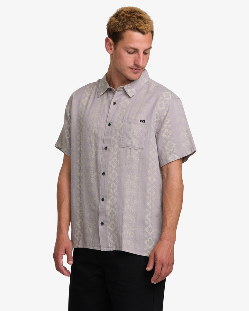 Load image into Gallery viewer, Billabong Men&#39;s Sundays Jacquard Short Sleeves Shirt Light Purple 24A041507-LPU
