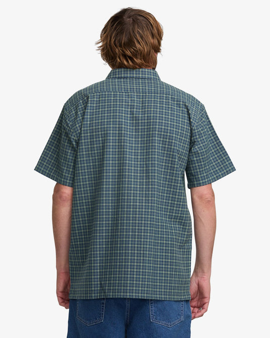 Billabong Men's Mogul Short Sleeves Shirt Midnight 24A041508_MID