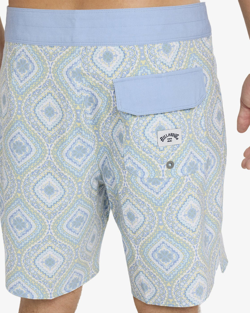 Load image into Gallery viewer, Billabong Men's Good Times Pro Boardshorts Fog Gray 24A081603-FOG
