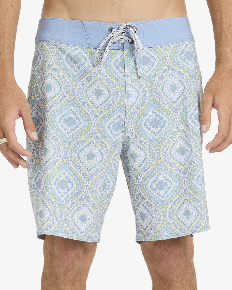 Load image into Gallery viewer, Billabong Men's Good Times Pro Boardshorts Fog Gray 24A081603-FOG

