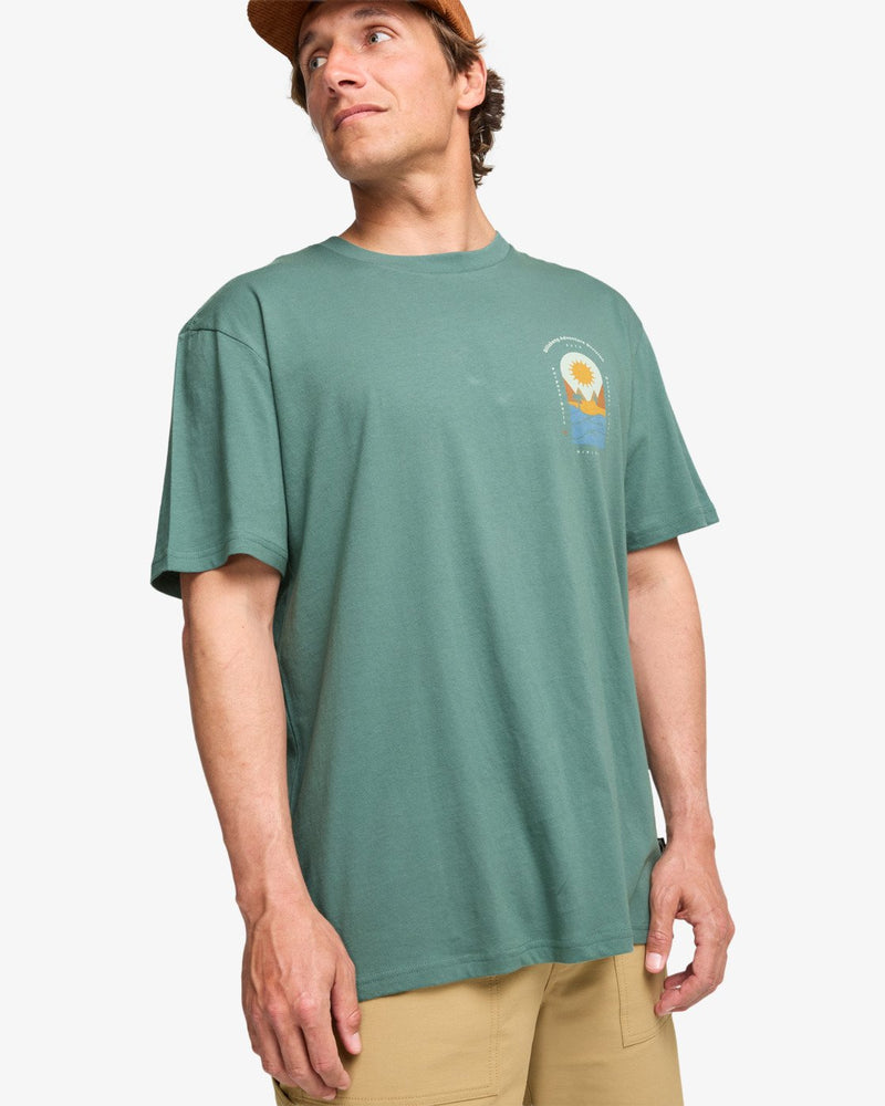 Load image into Gallery viewer, Billabong Men's Sun Down A/DIV Premium Short Sleeve T-Shirt Sea Green 24A501604-SGR

