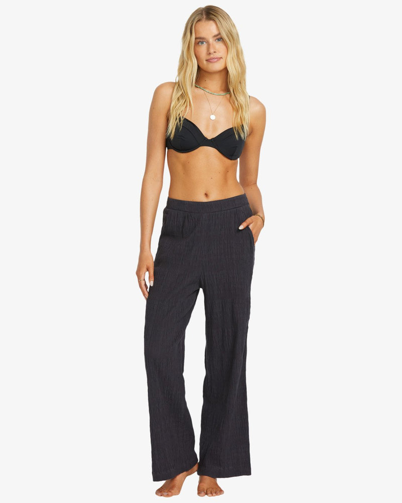 Load image into Gallery viewer, Billabong Women&#39;s Sandy Shore Elastic Waist Pants Black Sands 24B121504-BSD
