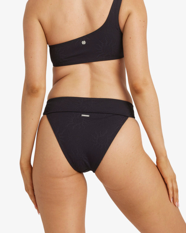 Load image into Gallery viewer, Billabong Women's Laura Twisted Sun Aruba High Leg Bikini Bottom Black Pebble 24O204500-BPB

