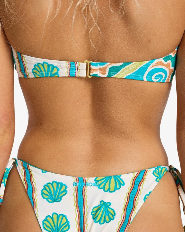 Load image into Gallery viewer, Billabong Women's Salty Waves Reversible  Bikini Bottoms Salt Crystal 24O231616-SCS1
