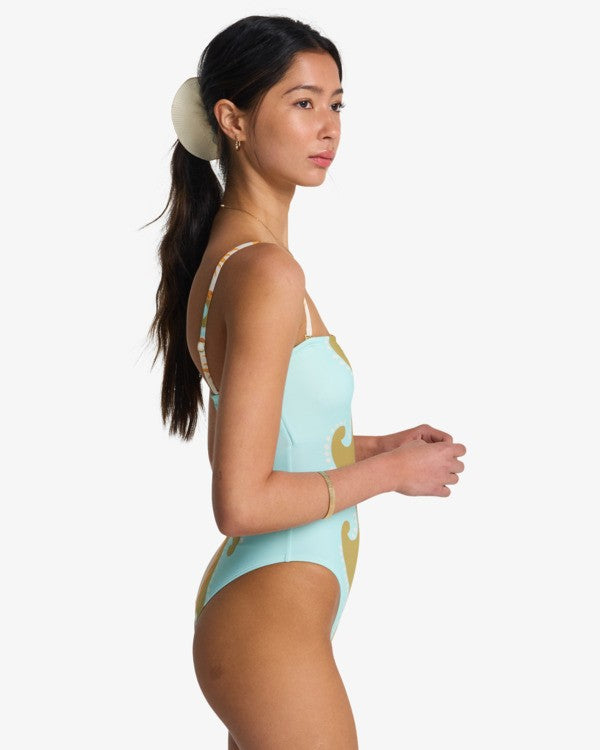 Load image into Gallery viewer, Billabong Women's Sunblind Tully Hi One Piece Swimsuit Salt Crystal 24O301604-SCS1
