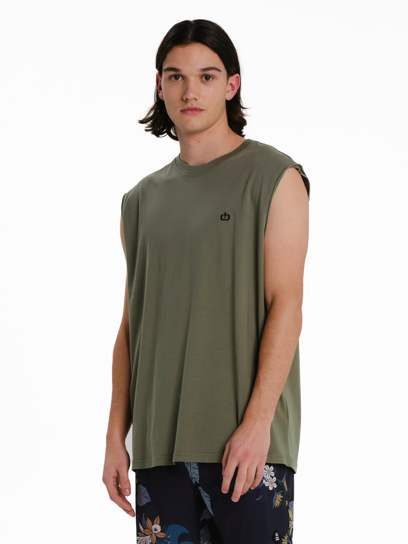 Load image into Gallery viewer, Emerson Men's Logo Embroidery Sleevelss T-shirt Olive Green 261.EM37.125-Olive-Green
